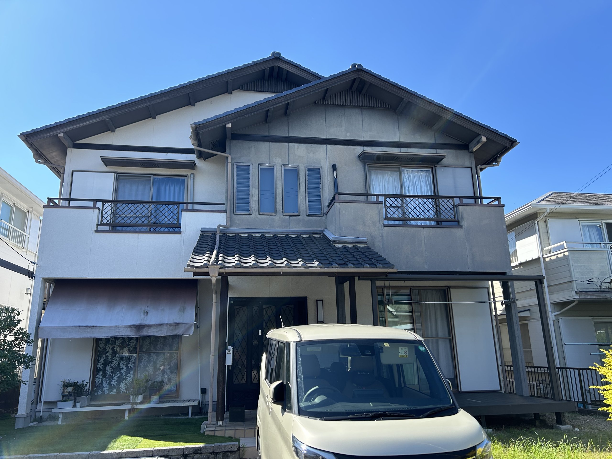 多治見市I様邸の外壁塗装と屋根工事の施工前写真|サンセイ株式会社